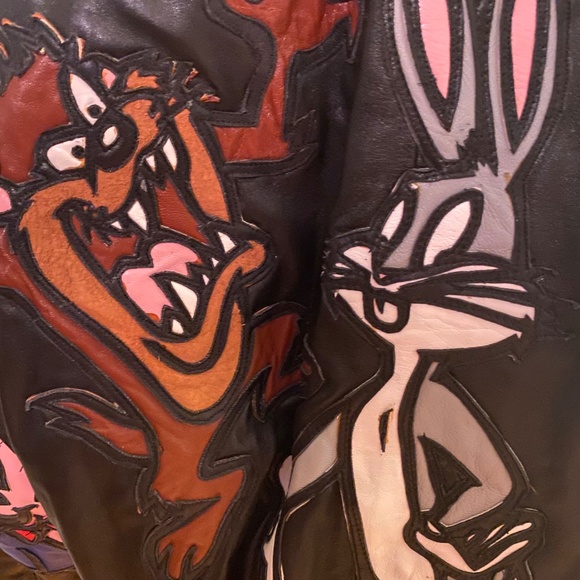 Vintage Looney Tunes Leather Bomber Jacket - Picture 9 of 14